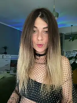 Snapshot of Rita_Tease chatting on July 5, 2026, 7:10 pm Rita Tease online show from July 5, 2026, 7:10 pm