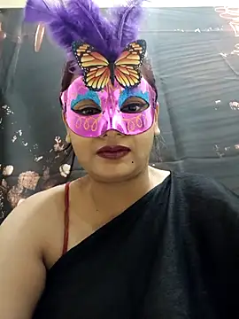 Cute Anushka97 online show from April 1, 2026, 5:10 pm