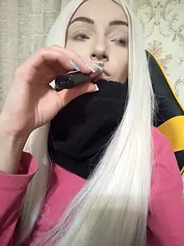 LaDaini online show from March 31, 2026, 5:57 pm