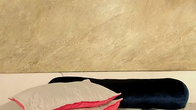 Snapshot of Isabelagomez2 chatting on April 8, 2026, 5:13 pm Isabelagomez2 online show from April 8, 2026, 5:13 pm