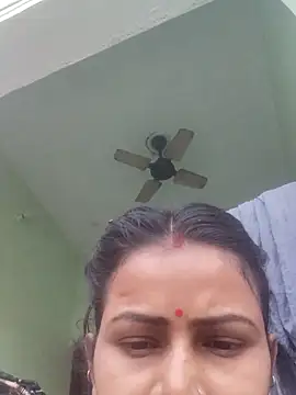 Snapshot of Legend_choice chatting on April 20, 2026, 12:08 pm Legend choice online show from April 20, 2026, 12:08 pm