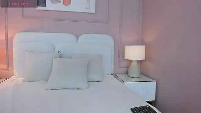 Snapshot of Namiidexter chatting on April 22, 2026, 6:20 pm Namiidexter online show from April 22, 2026, 6:20 pm