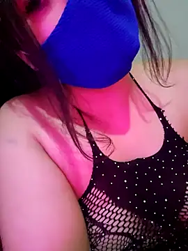 Queen-daloua online show from April 28, 2026, 11:54 pm