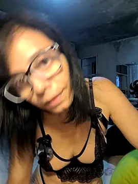 Snapshot of Cristotoza chatting on April 19, 2026, 2:11 am Cristotoza online show from April 19, 2026, 2:11 am