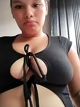 Snapshot of Kimberlyxxo chatting on June 25, 2026, 7:40 pm Kimberlyxxo online show from June 25, 2026, 7:40 pm