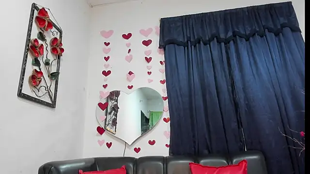 SamelyEvans online show from April 2, 2026, 1:58 am