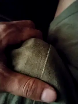 Daddy 004   online show from April 2, 2026, 8:12 am