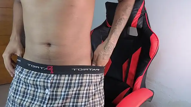 darknigthx online show from April 12, 2026, 2:27 am