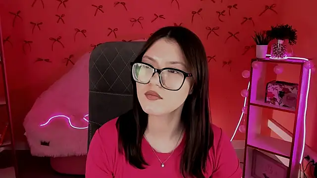 Snapshot of JennyGibson chatting on April 23, 2026, 12:29 pm JennyGibson online show from April 23, 2026, 12:29 pm