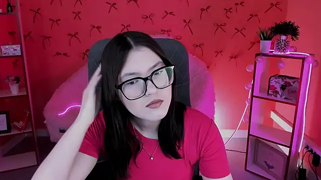 Snapshot of JennyGibson chatting on April 24, 2026, 5:10 am JennyGibson online show from April 24, 2026, 5:10 am