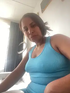 Katiuscavega online show from April 27, 2026, 5:55 pm