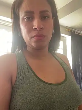 Katiuscavega online show from April 28, 2026, 2:22 pm