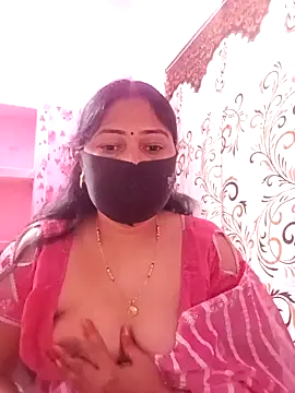 Snapshot of Pinki-girl chatting on April 16, 2026, 5:30 am Pinki-girl online show from April 16, 2026, 5:30 am