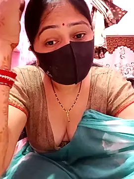 Snapshot of Pinki-girl chatting on April 29, 2026, 5:22 am Pinki-girl online show from April 29, 2026, 5:22 am