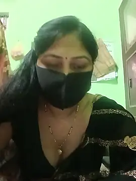 Snapshot of Pinki-girl chatting on June 3, 2026, 7:55 am Pinki-girl online show from June 3, 2026, 7:55 am