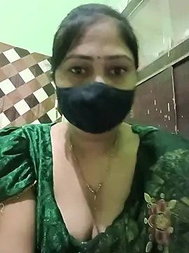 Snapshot of Pinki-girl chatting on July 3, 2026, 5:03 am Pinki-girl online show from July 3, 2026, 5:03 am