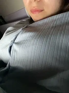 hachimichu online show from April 1, 2026, 1:34 pm