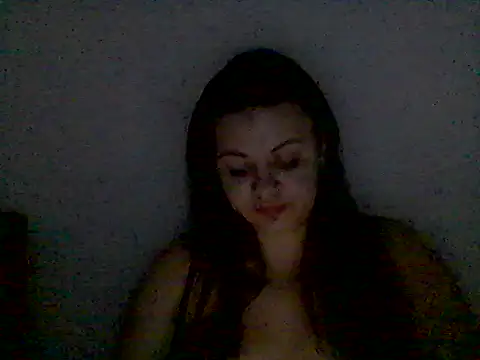 Snapshot of Daria1997 chatting on May 2, 2026, 8:36 pm Daria1997 online show from May 2, 2026, 8:36 pm