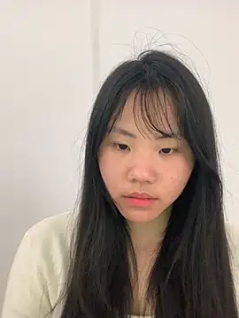 Lina 577 online show from April 10, 2026, 6:29 am