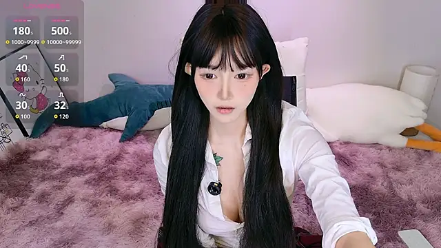 Snapshot of yezi-798 chatting on May 18, 2026, 4:35 pm yezi-798 online show from May 18, 2026, 4:35 pm