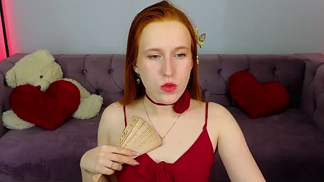 Snapshot of EvaBellea chatting on April 29, 2026, 5:30 pm EvaBellea online show from April 29, 2026, 5:30 pm