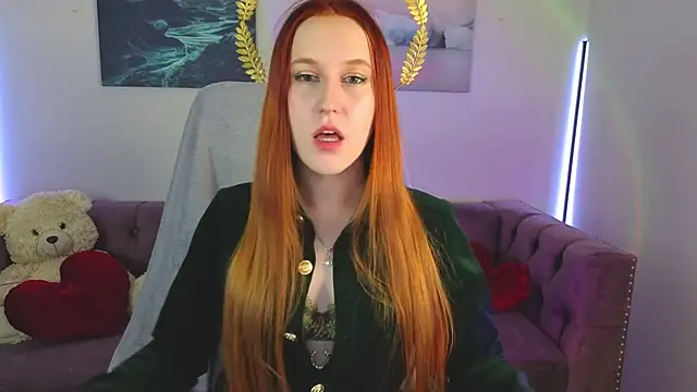 Snapshot of EvaBellea chatting on May 6, 2026, 1:27 pm EvaBellea online show from May 6, 2026, 1:27 pm