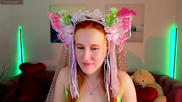 Snapshot of EvaBellea chatting on May 24, 2026, 1:05 pm EvaBellea online show from May 24, 2026, 1:05 pm