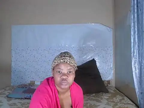 Snapshot of FloweSaltry chatting on June 15, 2026, 12:46 am FloweSaltry online show from June 15, 2026, 12:46 am