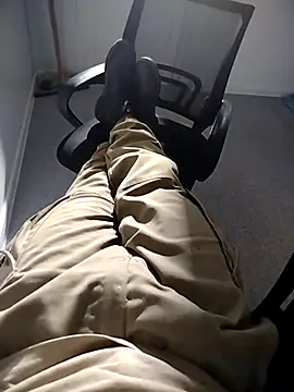 samosa7678 online show from April 17, 2026, 12:57 am