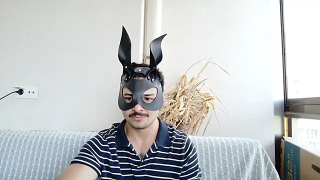 Snapshot of Hayat2Bilet chatting on June 20, 2026, 10:07 am Hayat2Bilet online show from June 20, 2026, 10:07 am