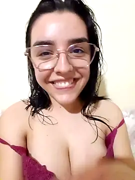 Snapshot of nellyanoni chatting on April 4, 2026, 5:16 am nellyanoni online show from April 4, 2026, 5:16 am