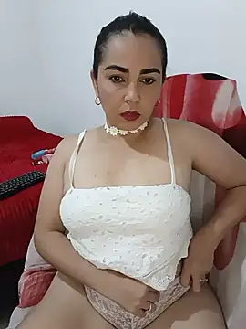 Snapshot of Emily_Divi69 chatting on June 16, 2026, 1:08 am Emily Divi69 online show from June 16, 2026, 1:08 am