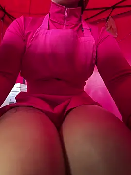 Snapshot of Samyra_Biker12 chatting on April 19, 2026, 6:10 pm Samyra Biker12 online show from April 19, 2026, 6:10 pm