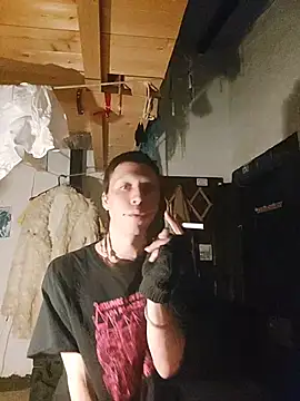 imsarahhh online show from April 10, 2026, 11:20 pm