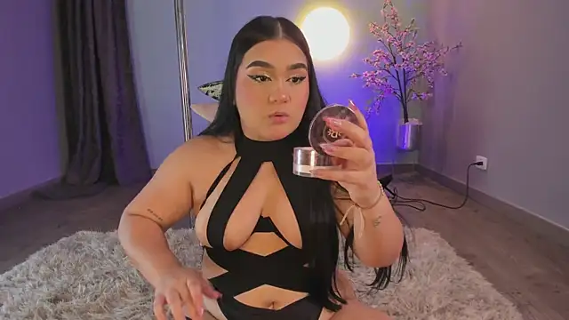 Snapshot of AlisonRose_ chatting on May 1, 2026, 10:25 pm AlisonRose online show from May 1, 2026, 10:25 pm