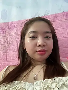 Snapshot of Ori_ross chatting on April 6, 2026, 1:47 am Ori ross online show from April 6, 2026, 1:47 am