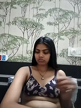 Snapshot of your_darling577 chatting on May 14, 2026, 6:42 am your darling577 online show from May 14, 2026, 6:42 am