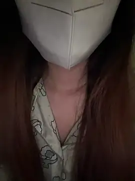 Ss-weiwei online show from June 10, 2026, 6:34 am