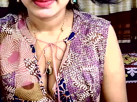 Snapshot of Noor_Zarin chatting on April 15, 2026, 3:41 pm Noor Zarin online show from April 15, 2026, 3:41 pm