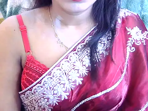 Snapshot of Noor_Zarin chatting on June 25, 2026, 12:21 am Noor Zarin online show from June 25, 2026, 12:21 am