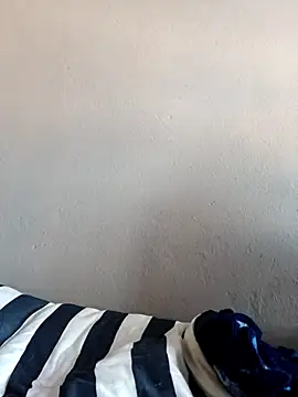 cutierany20 online show from April 6, 2026, 2:18 pm