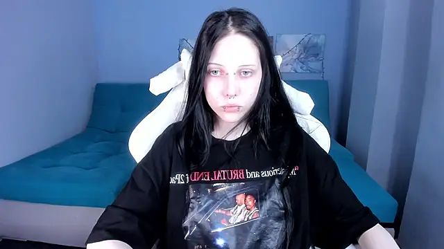 Snapshot of SugarBunny18 chatting on July 2, 2026, 3:17 am SugarBunny18 online show from July 2, 2026, 3:17 am