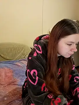 JessicaHolland1 online show from April 15, 2026, 6:09 am