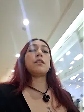 Ayleeen25 online show from April 5, 2026, 10:29 pm