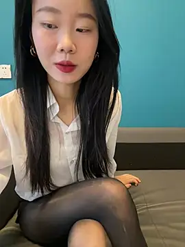 ZHJKS9988 online show from April 17, 2026, 2:14 am