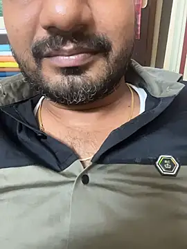 Snapshot of Rahul_the_playboy chatting on July 3, 2026, 11:22 pm Rahul the playboy online show from July 3, 2026, 11:22 pm