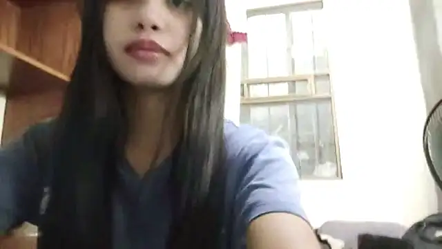 Snapshot of BethelScholnick chatting on May 13, 2026, 10:45 am BethelScholnick online show from May 13, 2026, 10:45 am