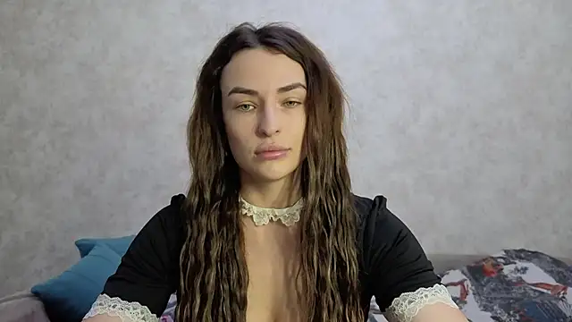 Snapshot of Kira__love1 chatting on April 29, 2026, 6:50 am Kira love1 online show from April 29, 2026, 6:50 am