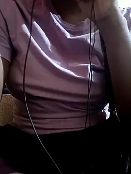 Hot-Kareena online show from April 5, 2026, 5:43 pm