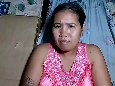 Snapshot of _SweetSmile chatting on April 14, 2026, 2:23 pm SweetSmile online show from April 14, 2026, 2:23 pm